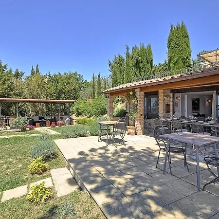 Villa Sleeps 10 Pool Wifi Fabro
